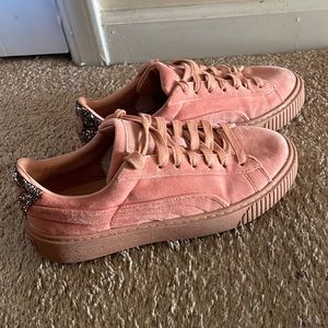 Pink Puma Platform Rose Velvet Rainbow Glitter Heel Backs Size 8.5